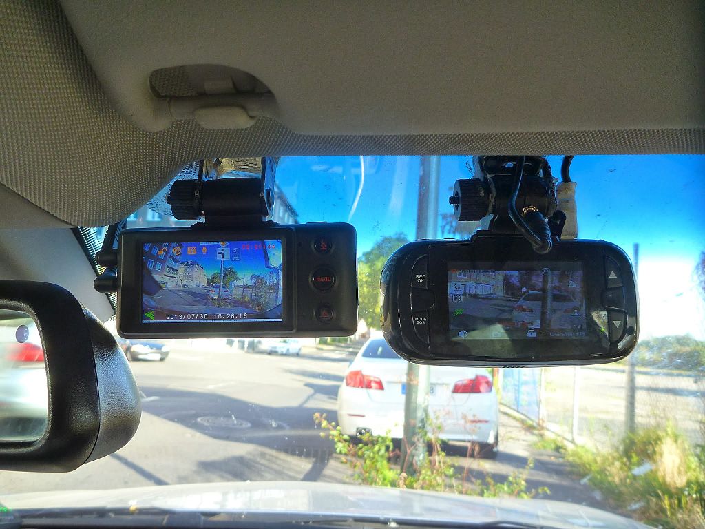 rejestrator wideo kamera samochodowa - Fernost - CC: Wikimedia Commons