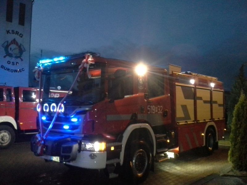nowy wóz strażacki OSP - Andrzej Ciborski