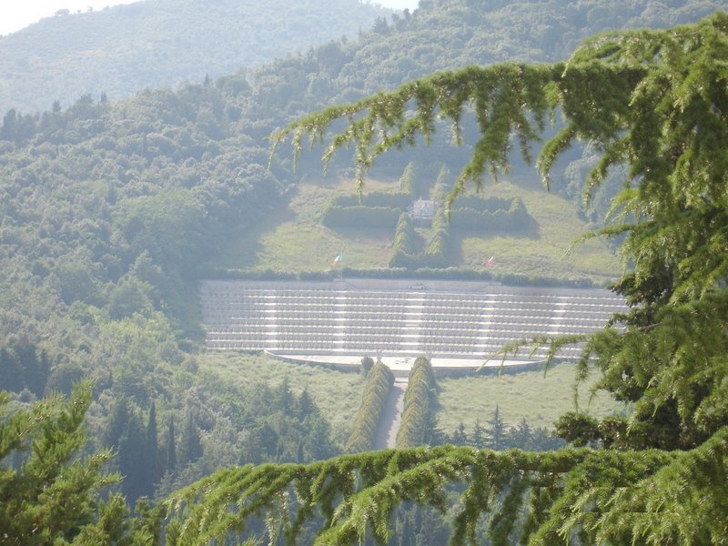 Cmentarz Monte Cassino  - NeferKaRe - Wikipedia
