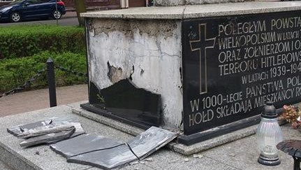 pomnik powstańców wielkopolskich rogoźno - Walerian Grochowalski