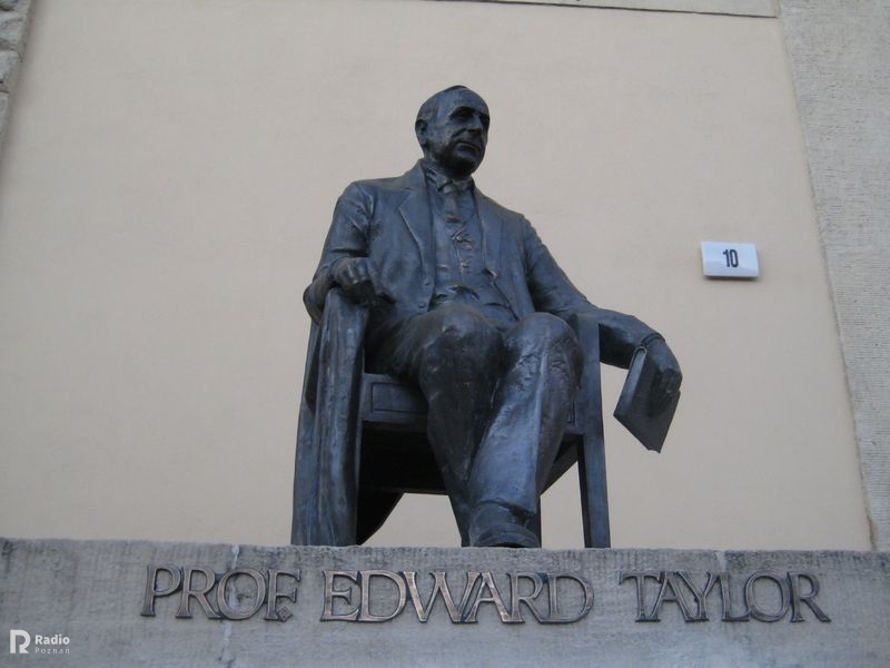 pomnik edward taylor  - Jacek Butlewski