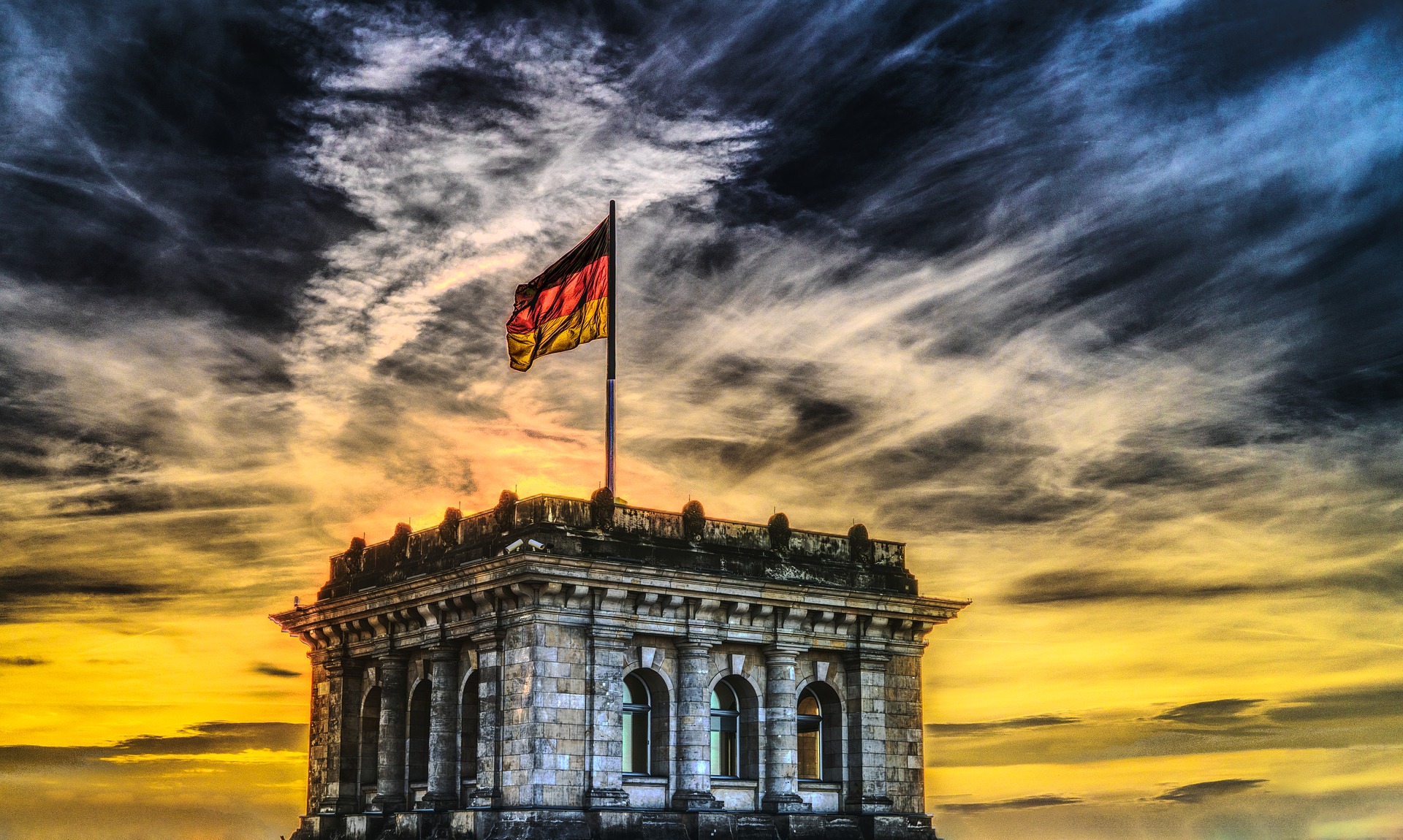 flaga niemiec budestag - Pixabay