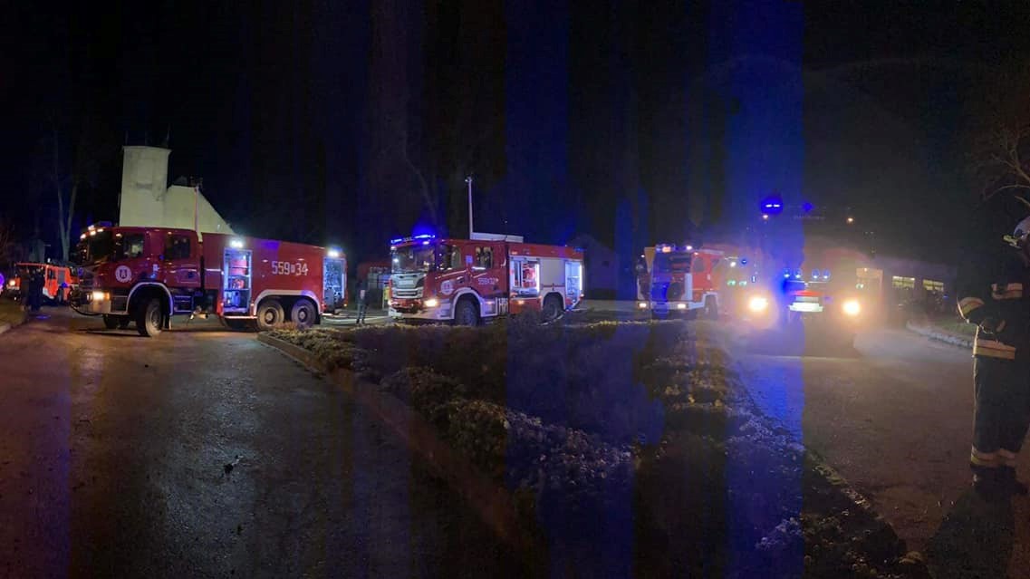 Spłonęła remiza strażacka we wsi Bądecz w powiecie pilskim - OSP Stare