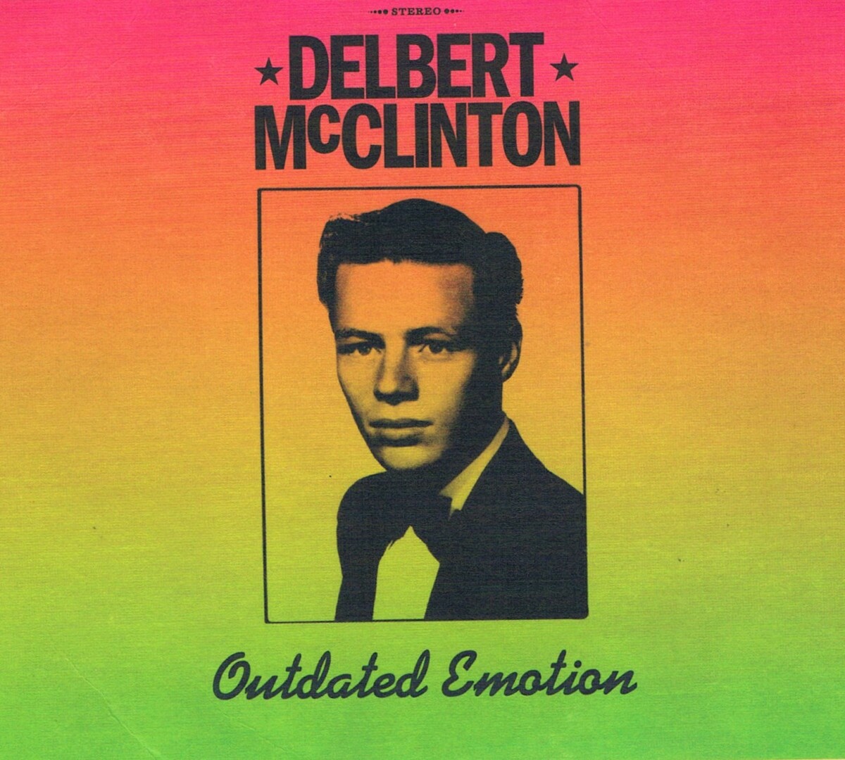 Delbert McClinton „Outdated Emotion” - Okładka płyty