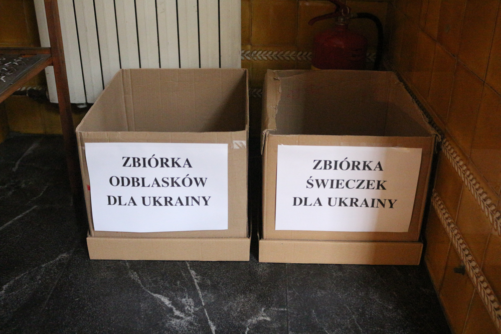 Zbiórka świeczek i odblasków dla Ukrainy - Leon Bielewicz
