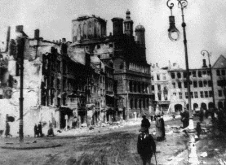 zniszczony poznan 1945 - Poznań