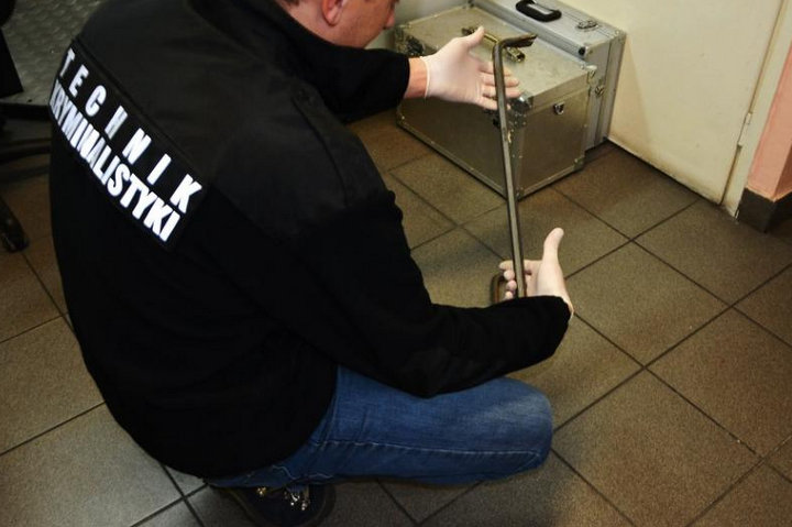 wlamania do myjni samochodowych łamak - Policja Szamotułu