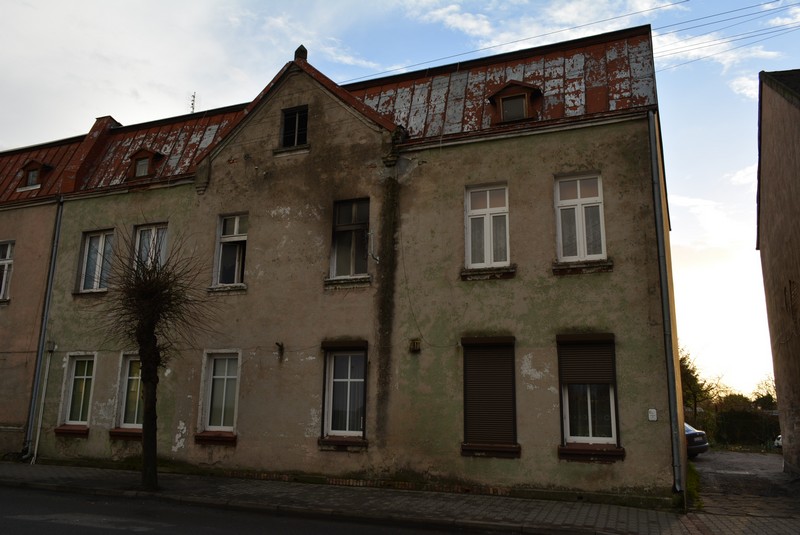 budynek po pożarze krzyż - Policja Krzyż Wlkp.