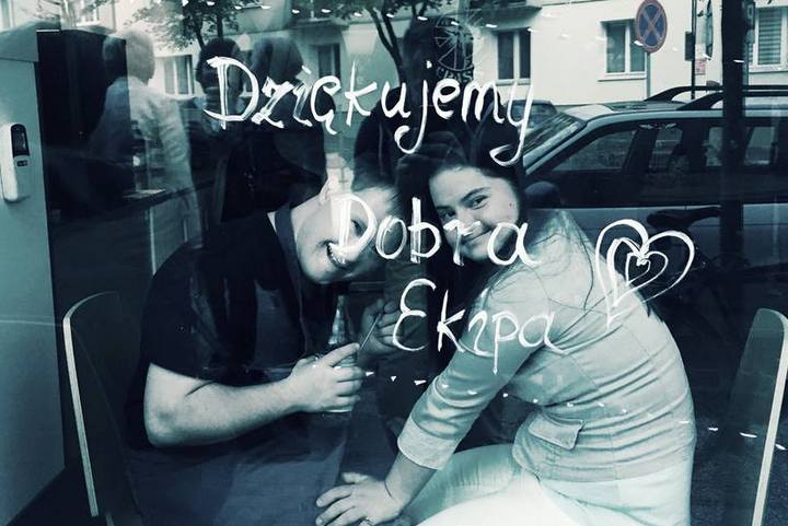 dobra kawiarnia szyba - Dobra Kawiarnia