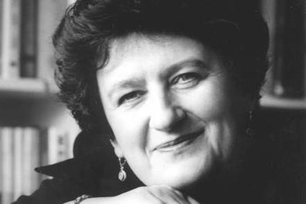 emilia waśniowska poetka b-cz - Fundacja pomysł na życie