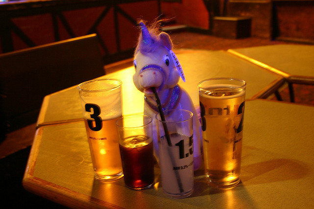 drinki z alkoholem - Neil T - CC Flickr