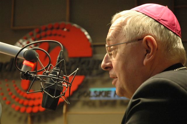 Arcybiskup Gądecki w studio - TomFoto