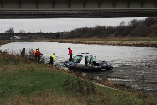 poszukiania w rzece ewa tylman - Straż Pożarna Poznań