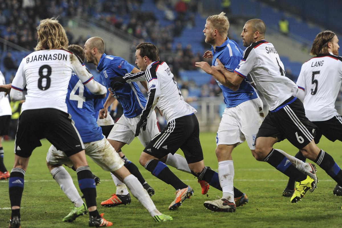 201512 - Poznań, Lech - FC Basel, LE, 0-1_0129 - Przemek Modliński