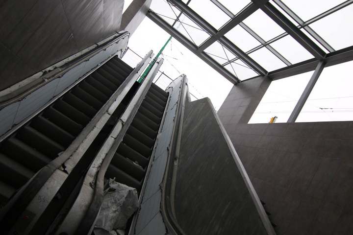 kaponiera nadal w budowie - Radio Merkury