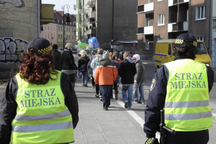 strażnicy miejscy i dzieci - SMMP