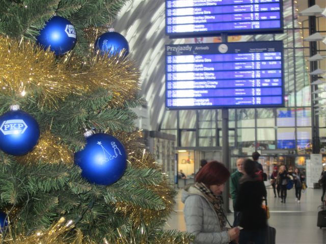 święta kolej - Magdalena Konieczna