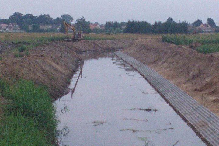 rów polski rzeka - UM Rydzyna