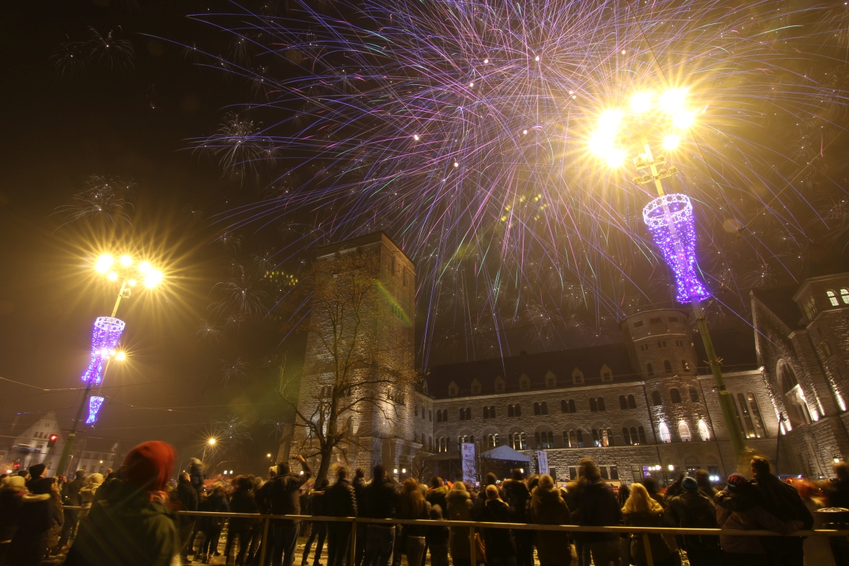 WOŚP 2016 światełko do nieba - Marcin Wesołowski