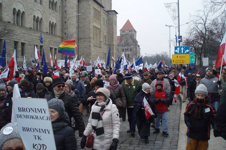 kod na placu Mickiewicza i marsz (3) - Piotr Gąsiorowski