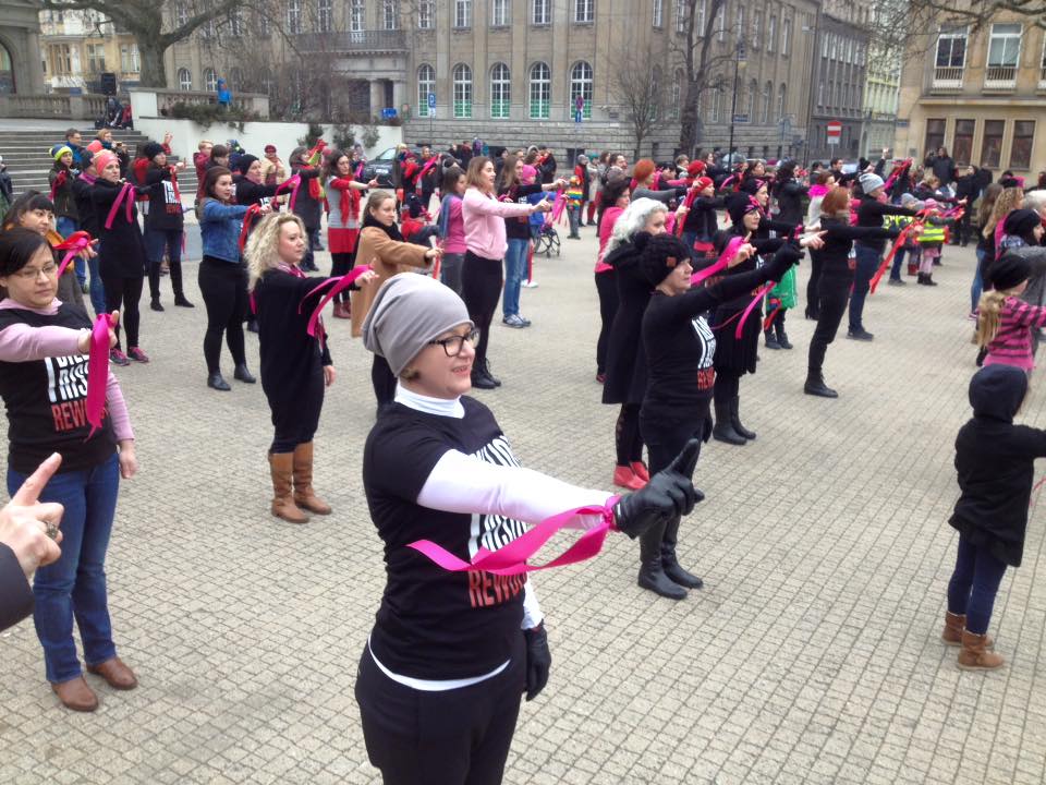 one milon rising - Agnieszka Kozłowska-Rajewicz Facebook