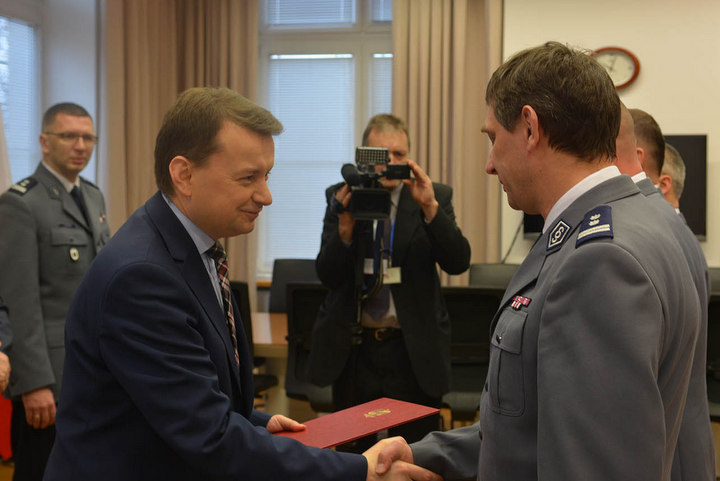 nagrodzeni za złapanie kajetana - MSWiA