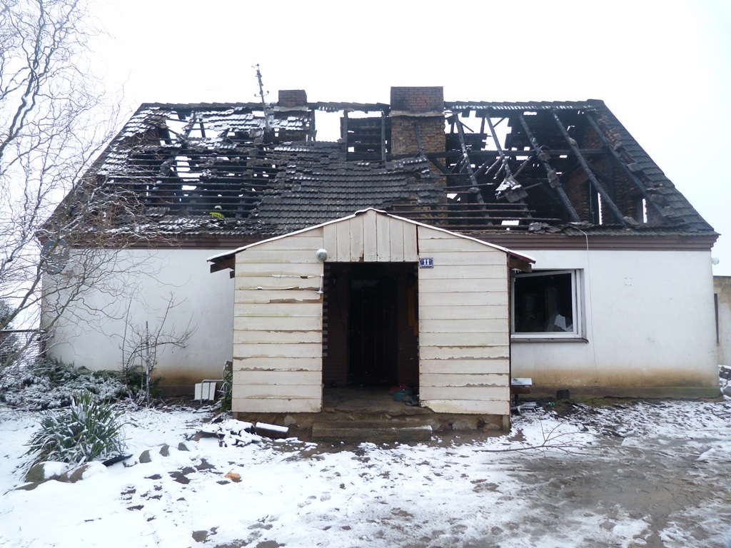 spalony dom w dusznikach - Andrzej Ciborski