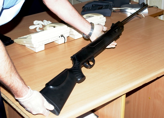 wiatrówka_lesznoo - Policja