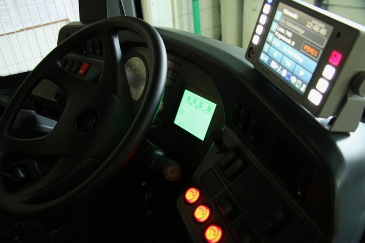 autobus nowy solaris (10) - Justyna Kowalewska