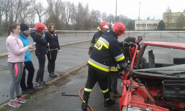 straż kobiety pokazy - Maciej Kluczka