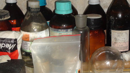 Fabryka amfetaminy na Ratajach - policja