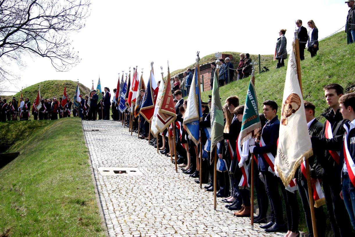 Fort VII poczet sztandarowy sztandary - Szymon Mazur