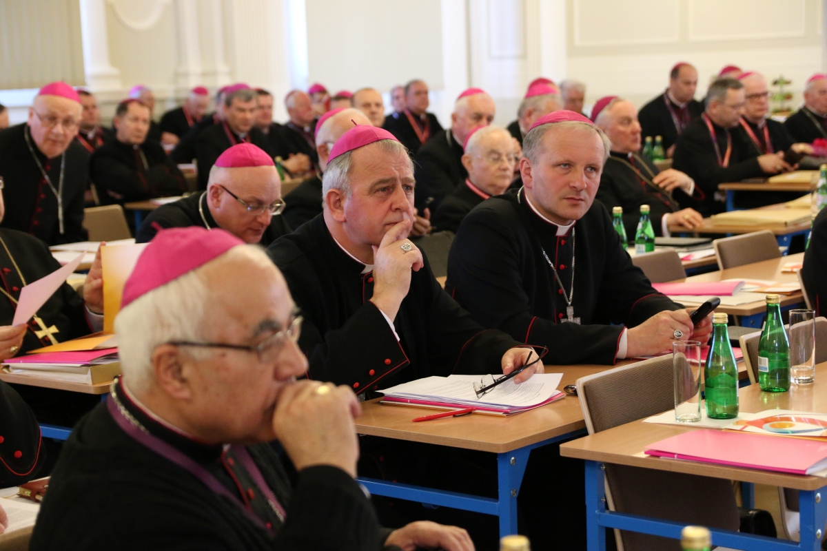 Konferencja Episkopatu Polski w Poznaniu - Marcin Wesołowski