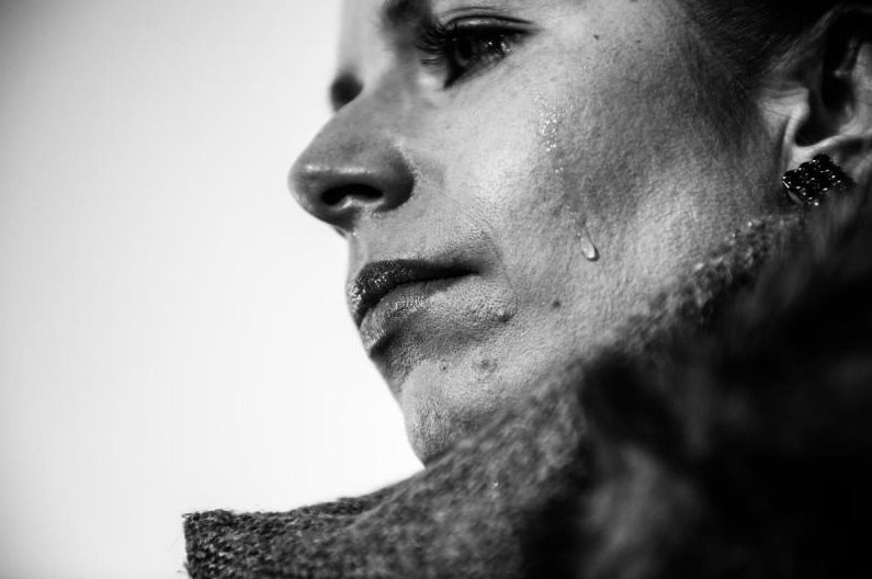 łza na policzku - Marek Lapis/Grand Press Photo 2016