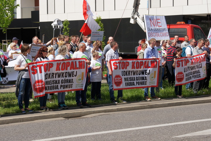 kopalnia protest - Stowarzyszenie Nasz Dom