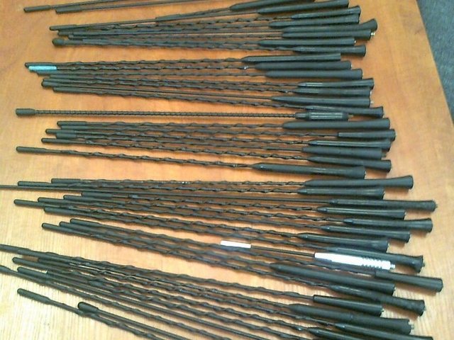 Skradzione anteny samochodowe - Policja