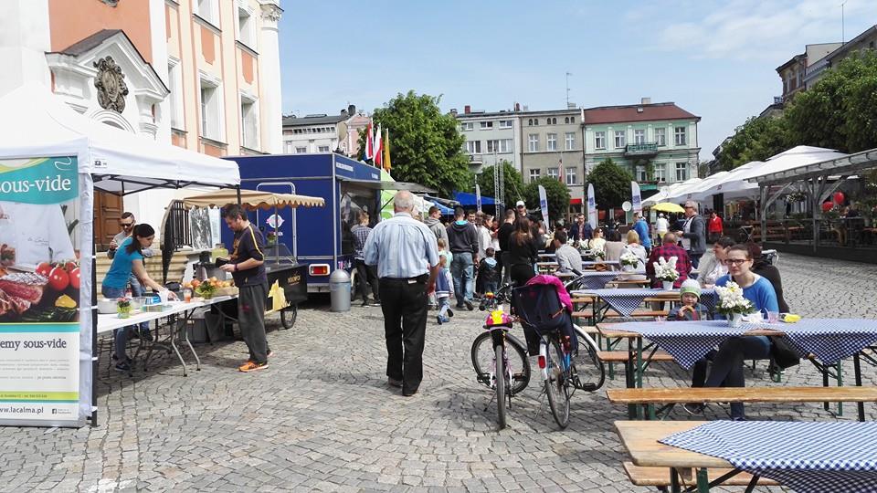 rynek śniadanowy leszno - UM Leszno
