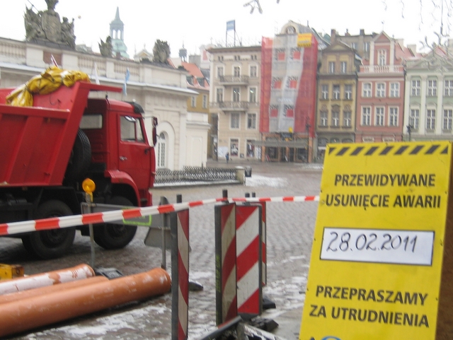 Awaria na Starym Rynku - Aquanet - Anna Skoczek