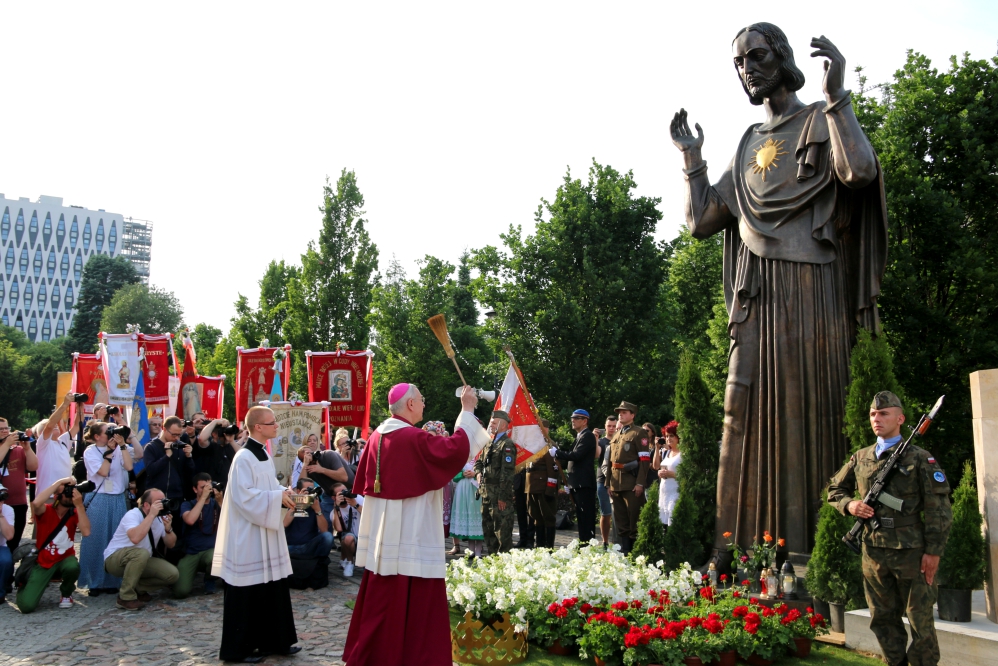 jezus figura poświęcenie pomnik wdzięczności - Anna Adamczyk