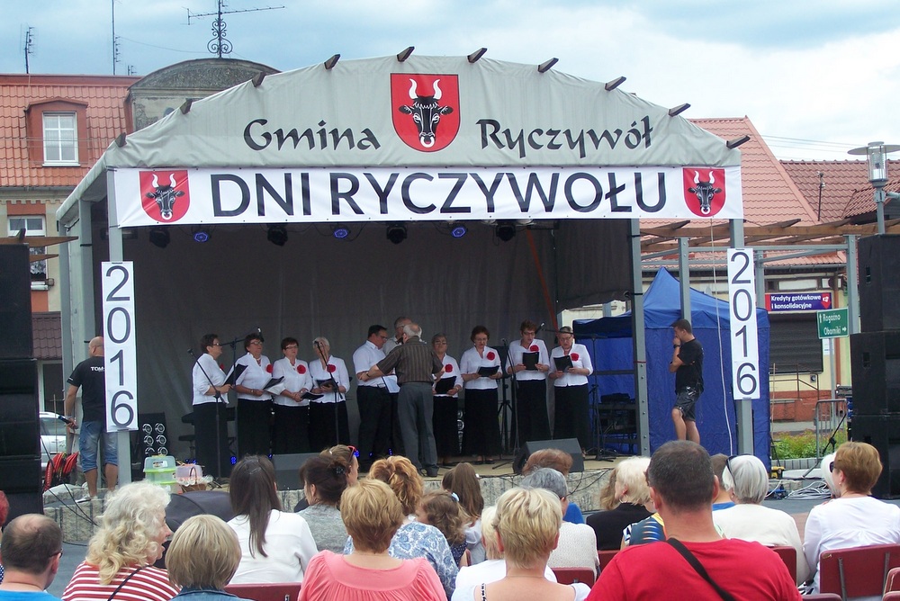 Gmina Ryczywół