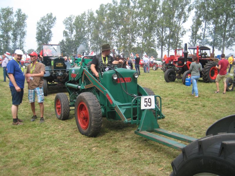 Wilkowice Stare Ciągniki - Jacek Marciniak