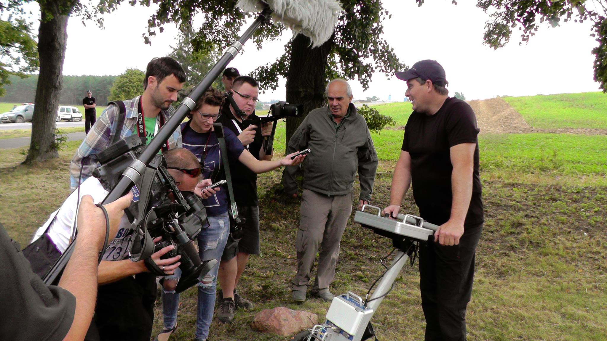 14115505_317392941985073_1203642718377760200_o - Paweł Gruszka/FB Badania terenowe Poniec 1704-2016. Łączy nas historia