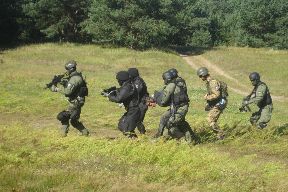 ćwiczenia antyterrorystyczne gn (9) - Rafał Muniak