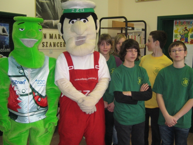 Felek Flaszka, Brat Pet - w szkole - Anna Skoczek