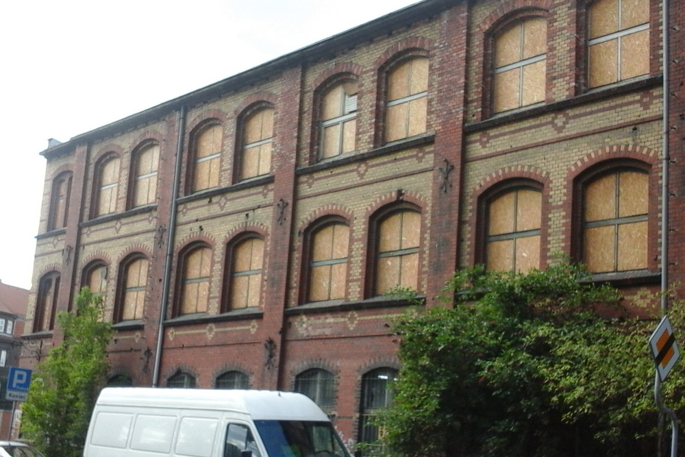 zakład na nowym miejscu - Kalina Olejniczak