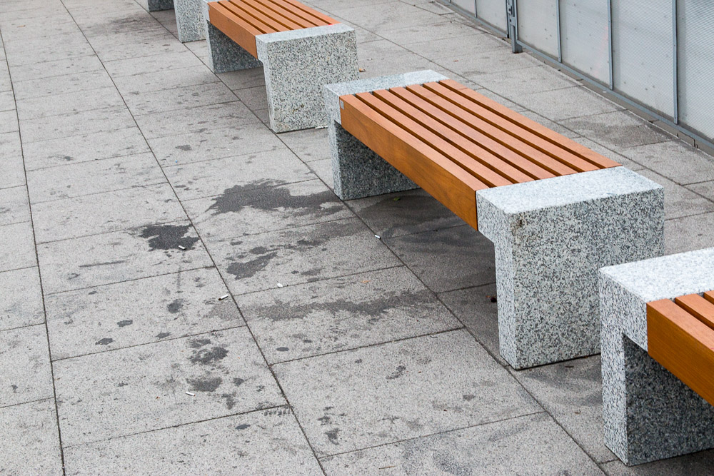 syf i brud w mieście chodniki kosze - Anna Adamczyk