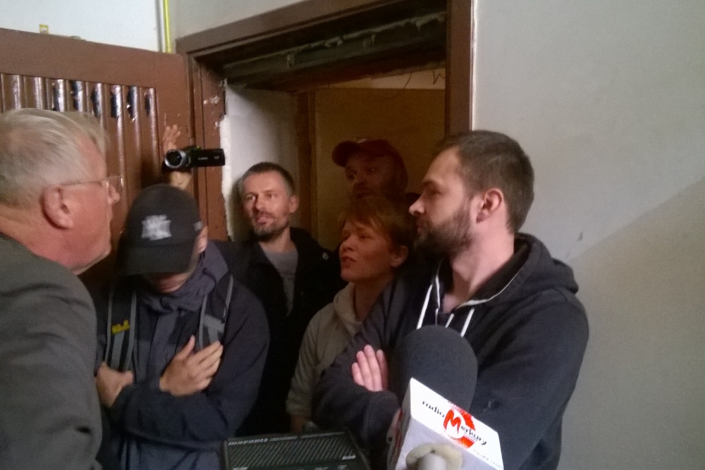 eksmisja blokada - Jacek Butlewski