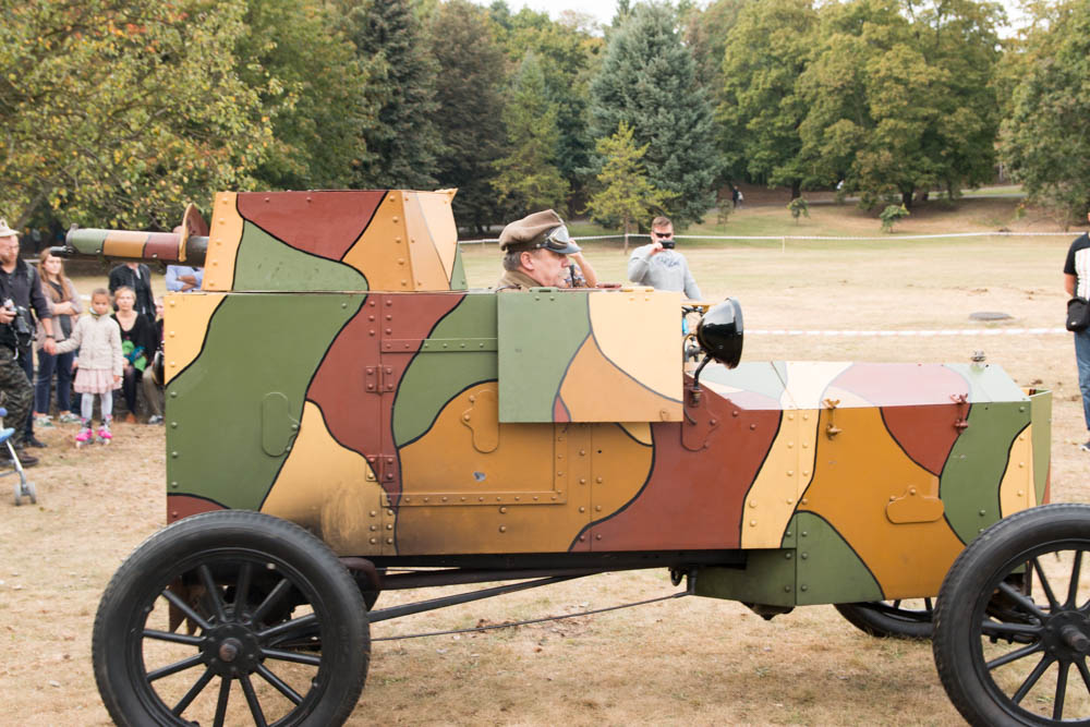 piknik militarny  - Leon Bielewicz