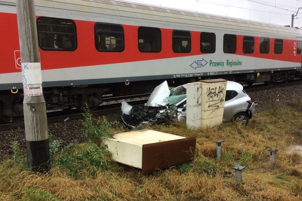 auto pod pociągiem mosina - Sobiesław Bereta