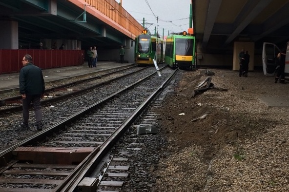 wykolejenie tram - Tomasz Żmudziński